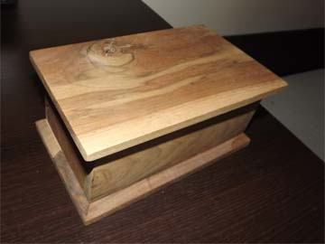 szkatułka drewniana orzech włoski